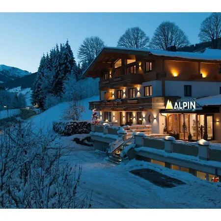 Gorgeous In With Sauna Near Ski Slopes ザールバッハ・ヒンターグレム